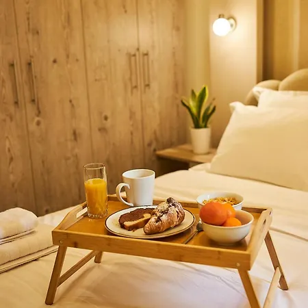 Apartment Kamara Bound In The Heart Of Center, By Binobi! Thessaloniki