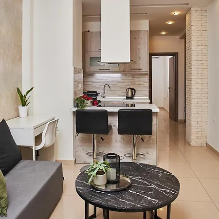 Kamara Bound In The Heart Of Center By Binobi! * Tesalónica