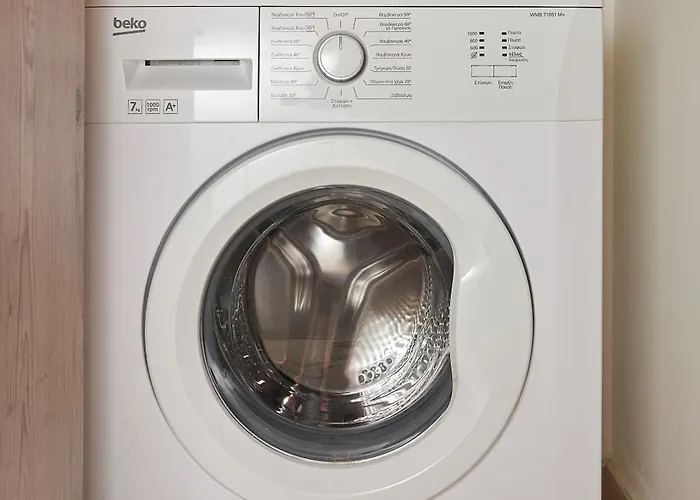 Kamara Bound In The Heart Of Center By Binobi!