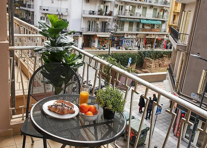 דירה Kamara Bound In The Heart Of Center By Binobi! *