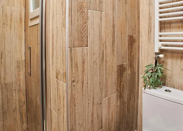 Kamara Bound In The Heart Of Center By Binobi!